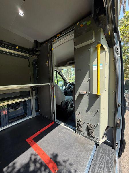2019 Ford Transit Extended Length w/Sliding Side Door w/LWB