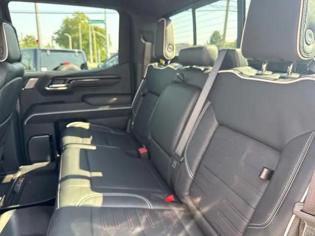 2025 GMC Sierra 1500 4WD Crew Cab Short Box AT4X