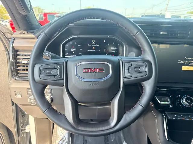2025 GMC Sierra 1500 4WD Crew Cab Short Box AT4X