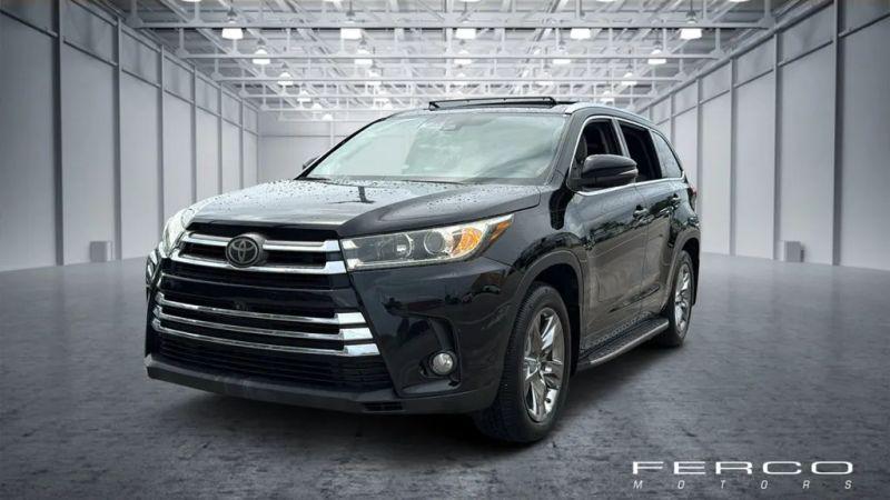 2018 Toyota Highlander Limited Platinum for sale in Miami, FL
