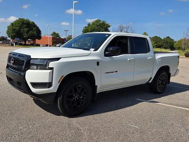2027 Nissan Frontier SV