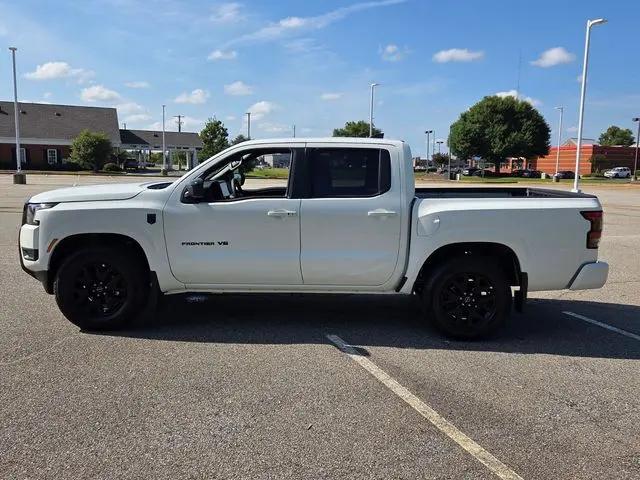 2027 Nissan Frontier SV