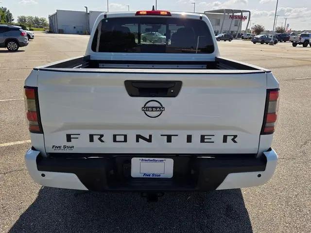 2027 Nissan Frontier SV