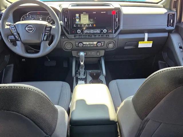 2027 Nissan Frontier SV