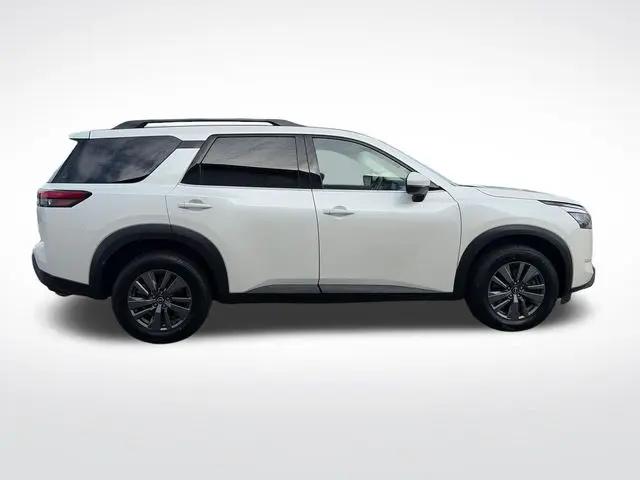 2024 Nissan Pathfinder SV 4WD