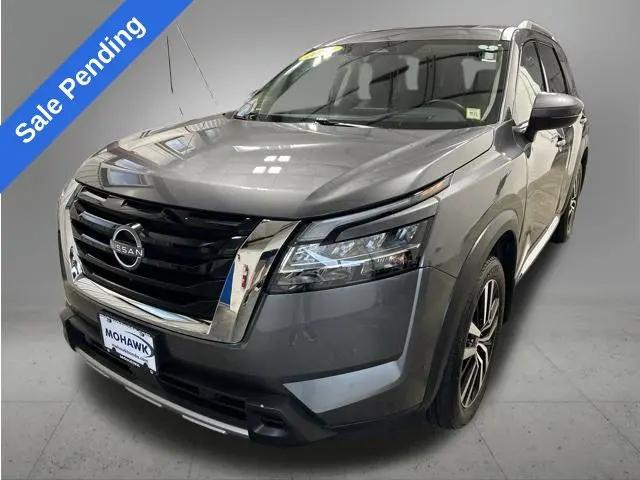 2024 Nissan Pathfinder Platinum 4WD for sale in Scotia, NY