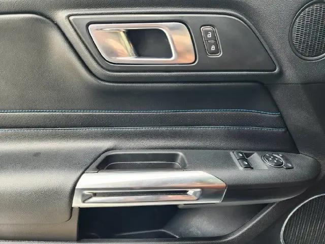 2021 Ford Mustang EcoBoost Premium Fastback