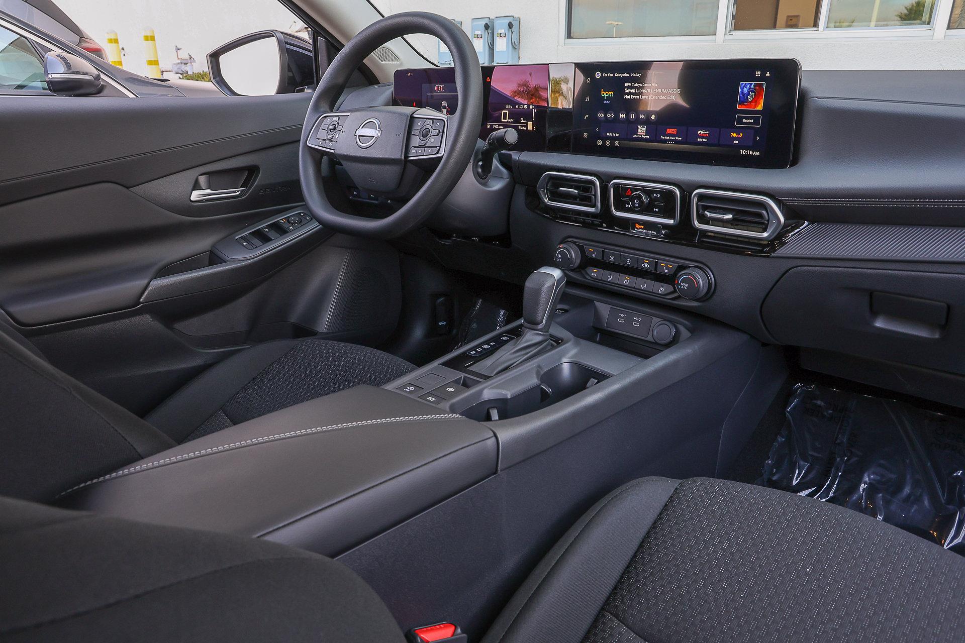 2027 Nissan Sentra S - Photo 32