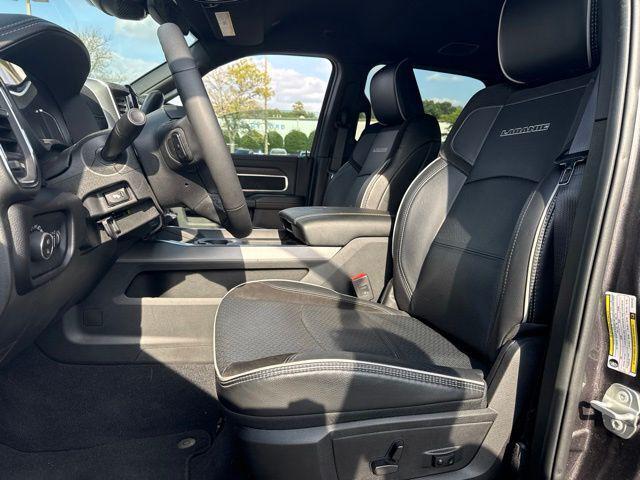 2025 RAM 2500 Laramie Crew Cab 4x4 64 Box 2025 RAM 2500 Laramie Crew Cab 4x4 64 Box