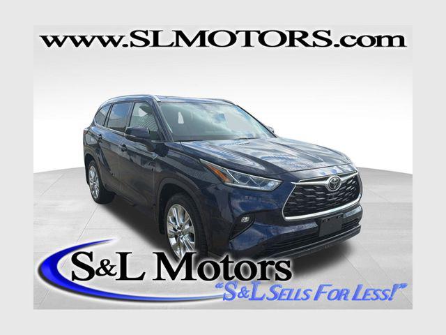 2024 Toyota Highlander Limited for sale in Pulaski, WI