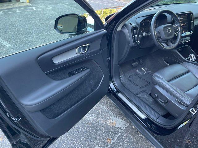 2021 Volvo XC40 T5 Inscription