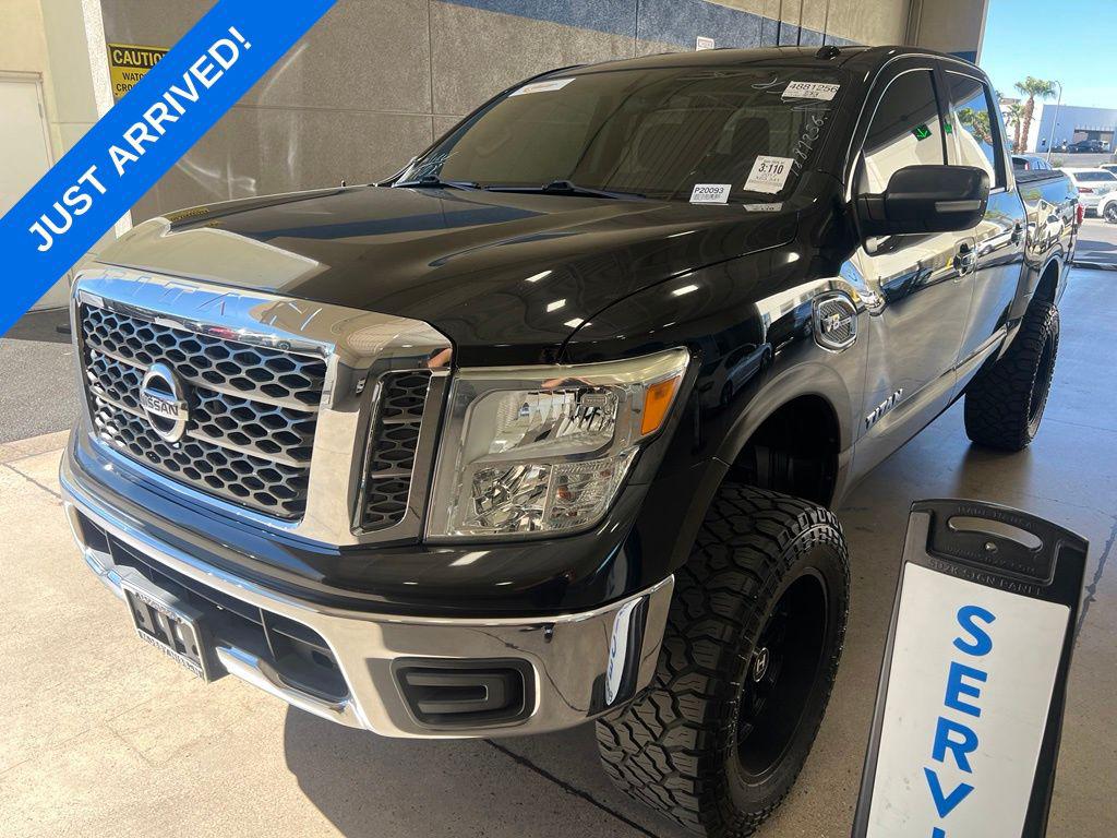 2017 Nissan Titan