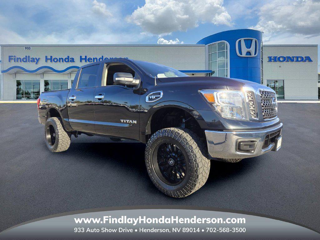 2017 Nissan Titan