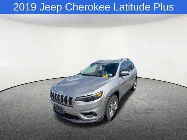 2019 Jeep Cherokee Latitude Plus 4x4 for sale in Yorkville, NY