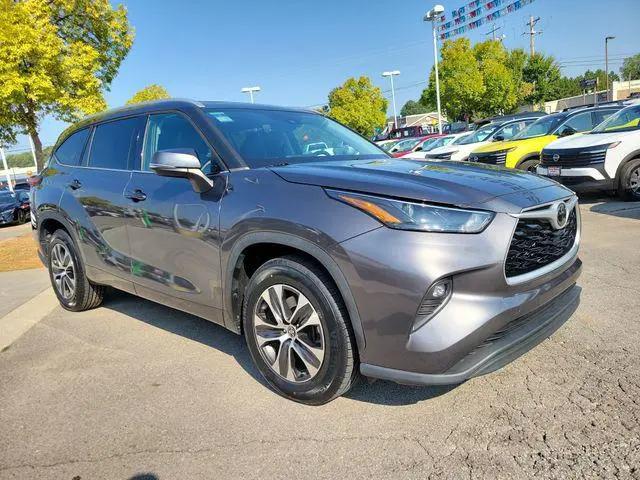 2022 Toyota Highlander XLE for sale in Cullman, AL