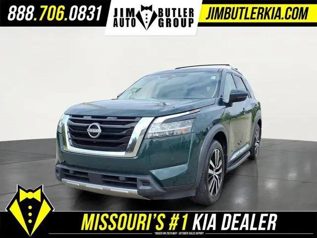 2023 Nissan Pathfinder Platinum 4WD for sale in Chesterfield, MO