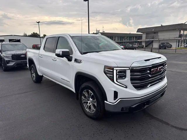 2026 GMC Sierra 1500 Crew Cab, Short Bed, SLT, 4WD for sale in Wichita, KS