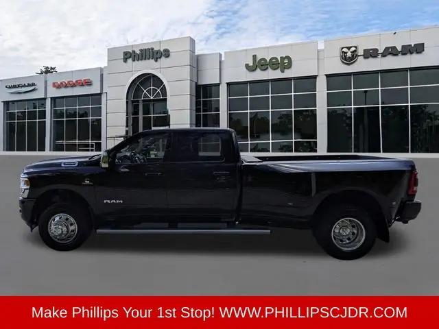 2024 Ram 3500 Laramie Crew Cab 4x4 8 Box