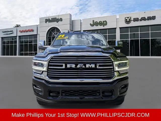 2024 Ram 3500 Laramie Crew Cab 4x4 8 Box