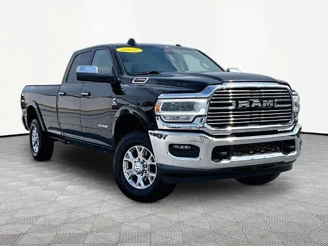 2022 Ram 3500 Laramie Crew Cab 4x4 8 Box for sale in New Castle, DE