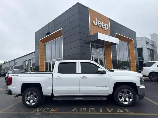 2017 Chevrolet Silverado 1500 1LT for sale in Plymouth, WI