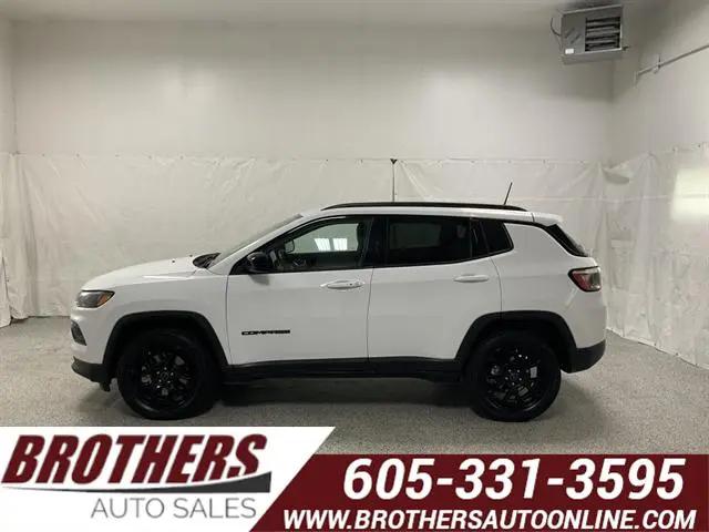 2025 Jeep Compass Latitude 4x4 for sale in Sioux Falls, SD