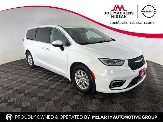 2023 Chrysler Pacifica Touring L for sale in Columbia, MO