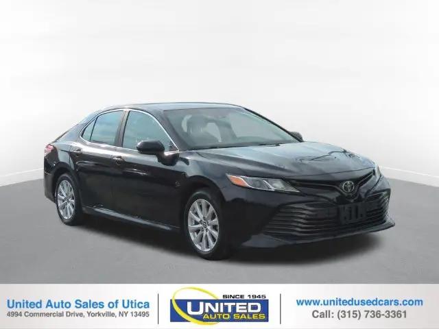 2018 Toyota Camry LE for sale in Yorkville, NY