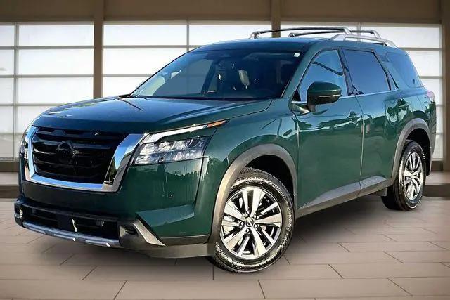 2025 Nissan Pathfinder SL 4WD for sale in Oklahoma City, OK