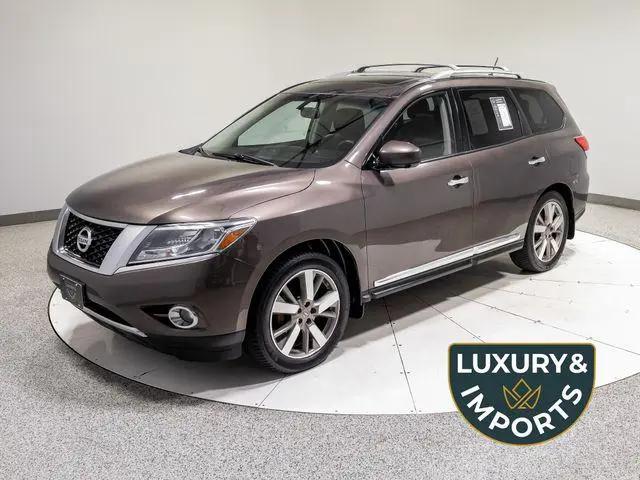 2015 Nissan Pathfinder Platinum for sale in Leavenworth, KS