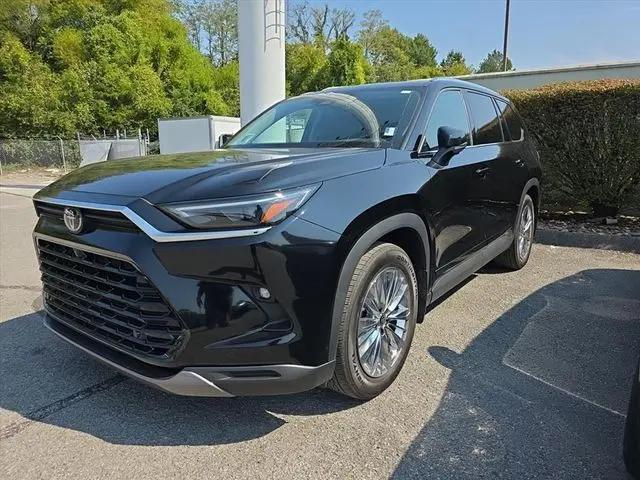 2025 Toyota Grand Highlander Platinum for sale in Knoxville, TN