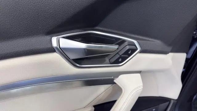 2024 Audi e-tron Premium Plus quattro
