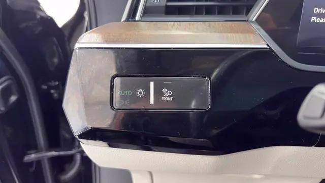 2024 Audi e-tron Premium Plus quattro