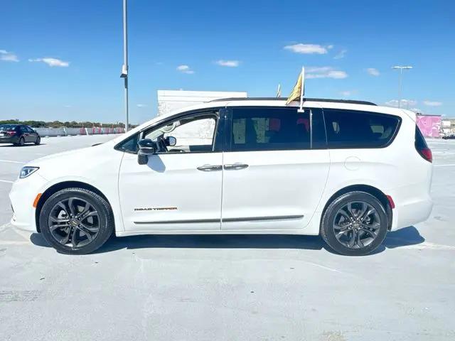 2024 Chrysler Pacifica Touring L AWD
