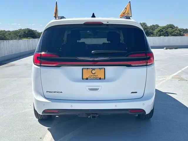 2024 Chrysler Pacifica Touring L AWD