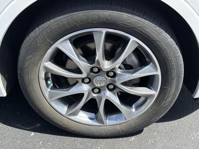 2020 Buick Envision FWD Essence