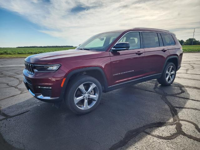 2023 Jeep Grand Cherokee L Limited 4x4 for sale in Watseka, IL