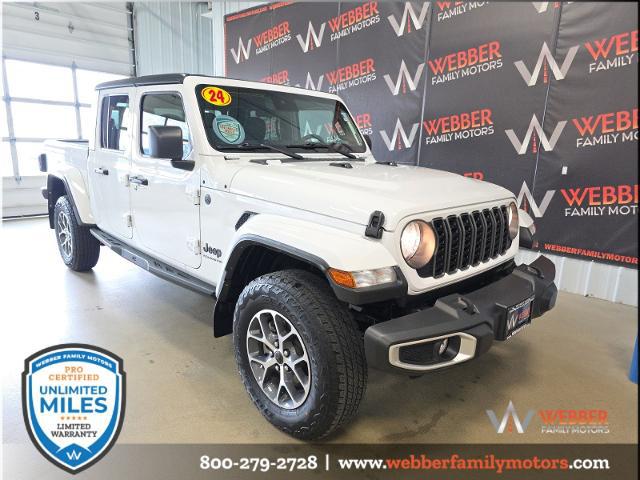 2024 Jeep Gladiator Sport S for sale in Detroit Lakes, MN