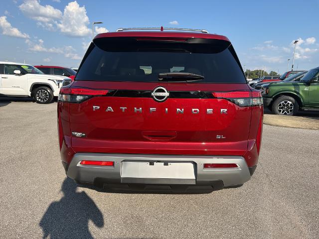 2024 Nissan Pathfinder SL FWD