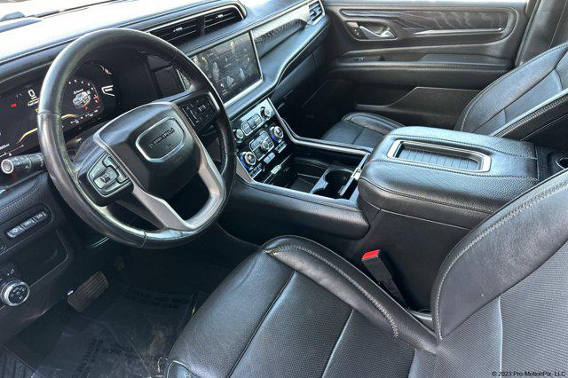 2022 GMC Yukon 4WD Denali