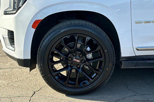 2022 GMC Yukon 4WD Denali
