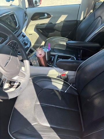2022 Chrysler Pacifica Limited AWD