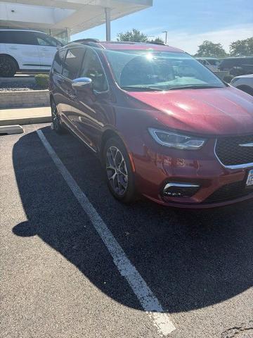 2022 Chrysler Pacifica Limited AWD