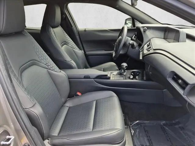 2019 Lexus UX 200 UX 200