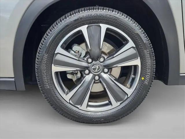 2019 Lexus UX 200 UX 200