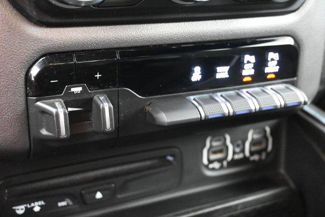 2019 Ram 1500 Big Horn/Lone Star Quad Cab 4x4 64 Box