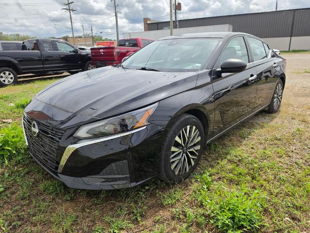 2024 Nissan Altima SV FWD for sale near Chillicothe, OH