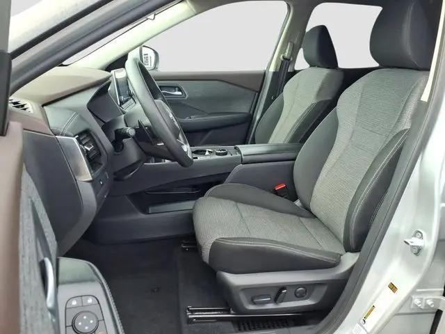 2022 Nissan Rogue SV Intelligent AWD