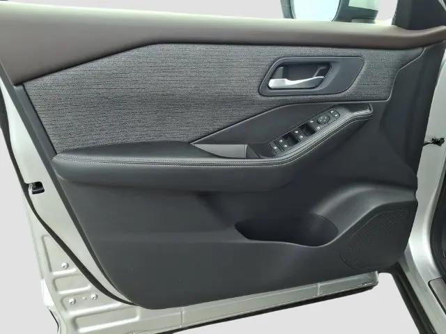 2022 Nissan Rogue SV Intelligent AWD