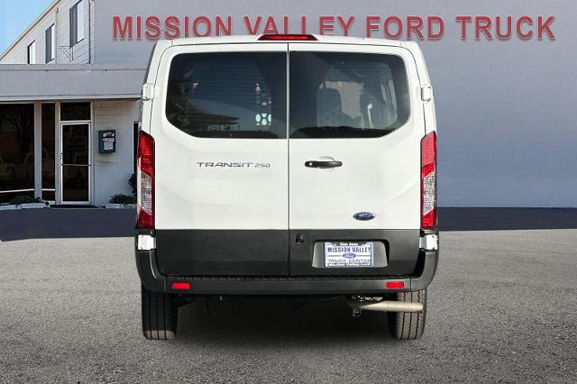 2025 Ford Transit Cargo Van Base